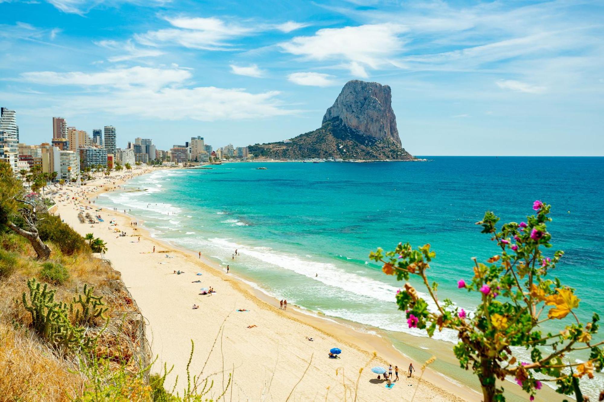 Casa Sunrise - Costa Blanca House With Rooftop, 5 Swimming Pools And Panoramic Sea- And Views At Penon De Ifach Calpe Buitenkant foto