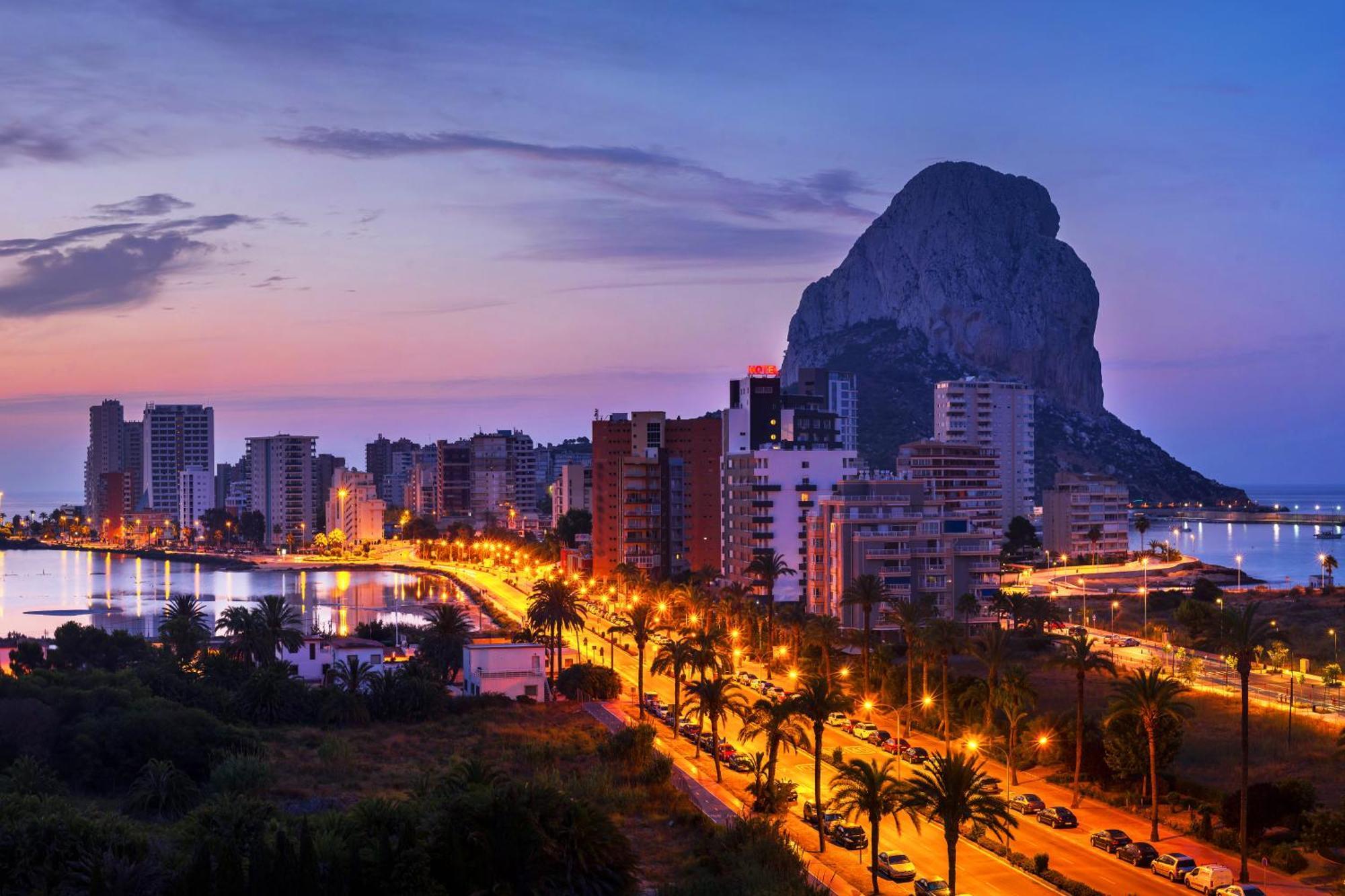 Casa Sunrise - Costa Blanca House With Rooftop, 5 Swimming Pools And Panoramic Sea- And Views At Penon De Ifach Calpe Buitenkant foto