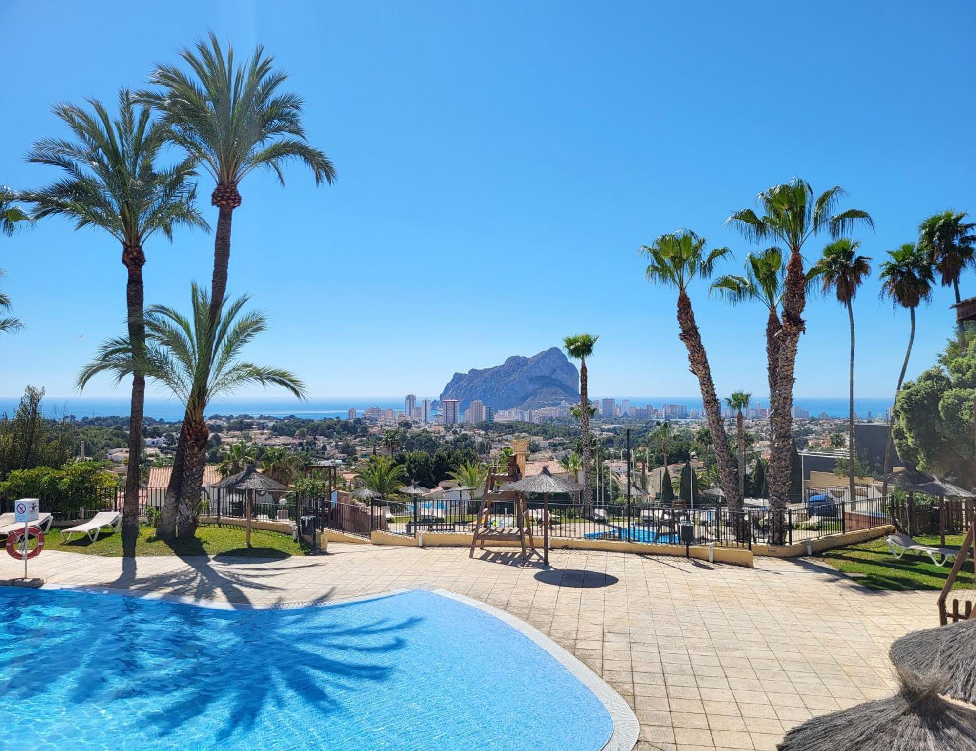 Casa Sunrise - Costa Blanca House With Rooftop, 5 Swimming Pools And Panoramic Sea- And Views At Penon De Ifach Calpe Buitenkant foto